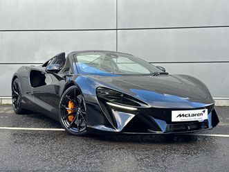 mclaren artura v6 phev 700 2dr ssg auto convertible v6 phev 2dr dct