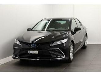 toyota camry 2.5 hsd premium: réserver un essai sur route !