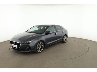 hyundai i30 fastback 1.4 t-gdi executive dct-7