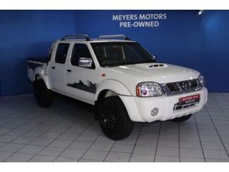 2017 nissan np300 2.5 tdi hi-rider double-cab