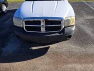 2005 dodge dakota
