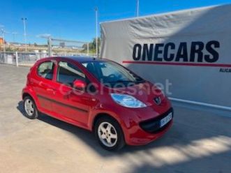 peugeot 107 1.0i urban move 2