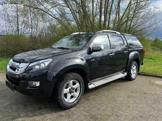 isuzu d-max 2.5d 163ch doublecab - attelage - sièges chauffants - caméra/navi - boite auto