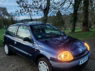 renault clio ii 1.2 60 cv *toit ouvrant*faible kilométrage