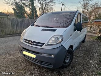 ⭐ opel vivaro 9 places – 30 000 km – très bon état mécanique – prêt à partir ⭐