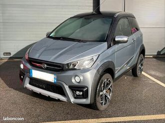 voiture sans permis -aixam crossover premium moteur kubota des 14 ans