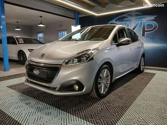 peugeot 208 1.6 hdi 75 bvm5 style