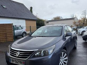 renault latitude 3.0 v6 dci 240 initiale a