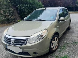 vends dacia sandero