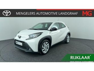 toyota aygo x - 1.0 vvt-i mt play | stoelverwarming | camera achter