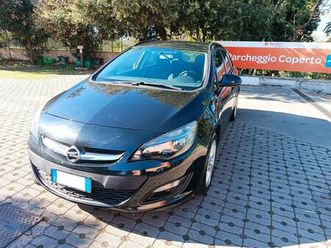 opel astra 1.4 turbo 140cv sports tourer gpl tech elective