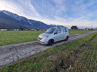yaris verso 1.3 linea sol