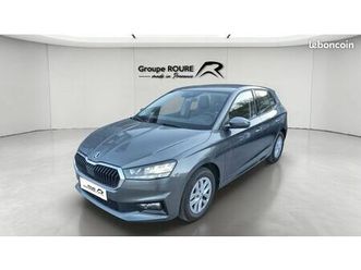 skoda fabia 1.0 tsi 95 ch bvm5 ambition