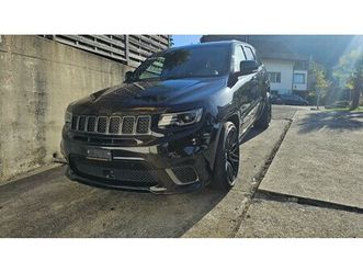 grand cherokee 6.2 v8 hemi trackhawk automatic