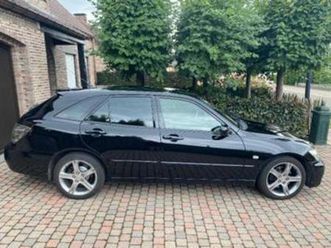 ② lexus is300 sportcross — lexus — 2ememain