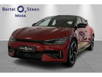 adaptive cruise, rattvarme, carplay, head-up, h.feste