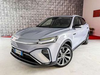 r luxury - iva esposta