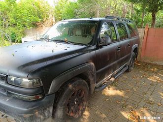 chevrolet suburban z 71 2004