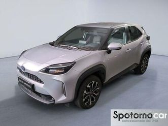 toyota yaris cross 1.5 hybrid 5p. e-cvt trend