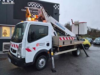 renault maxity nacelle 20 metres 110 cv