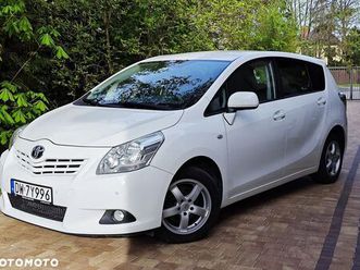 toyota verso 2.0 d-4d premium