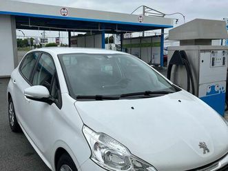peugeot 208 affaire 1.5 bluehdi 100 premium