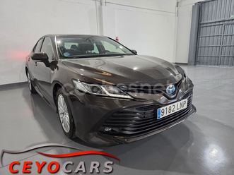 toyota camry 2.5 220h advance