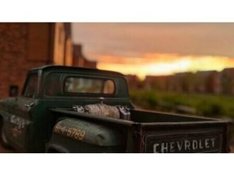 1965 chevrolet c10 vert foncé manuel, 4 vitesses conduite...