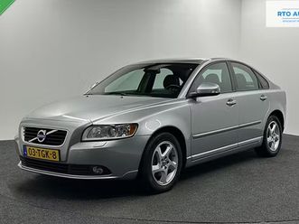 volvo-s40-20-business-edition-leer-trekhaak-cruise-navigatie-stoelverwariming