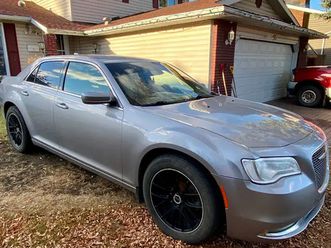 2019 awd chrysler 300 ltd