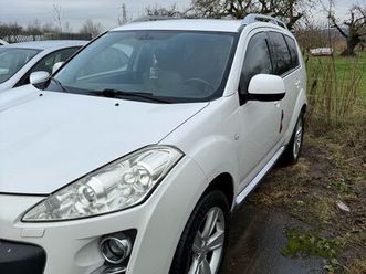 peugeot 4007 156 cv boîte auto 7 places