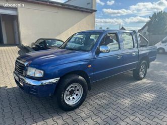 mazda b2500 2.5 td 110cv 4x4 en bon etat général (moteur très fiable et robuste ) , idéal comme pick up en 4x4.