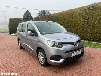 toyota proace city verso long 1.2 d-4t business