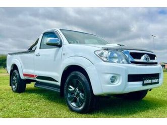 2010 toyota hilux 3.0 d-4d raider 4x4 single-cab