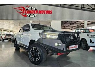 2019 toyota hilux 2.8 gd-6 raider 4x4 extended cab