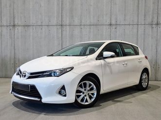 toyota auris 120d feel