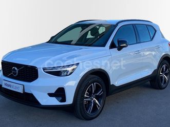 volvo xc40 2.0 b3 g plus dark auto
