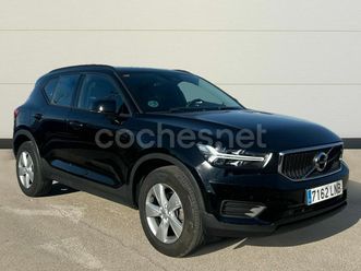volvo xc40 1.5 t2 momentum core auto