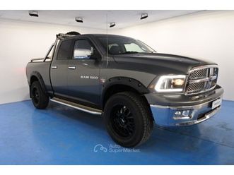 5.7 v8 hemi 4x4 quadcab laramie autocarro gpl