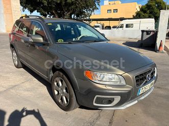 volvo xc70 2.4 d5 awd summum auto