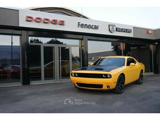 3.6 aut. sxt blacktop cofano hellcat