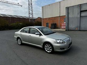 avensis 1.8i vvt-i airco digital jante aluminium