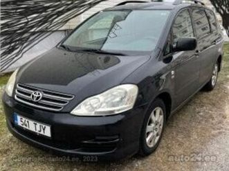 toyota avensis verso 2.0 85кв