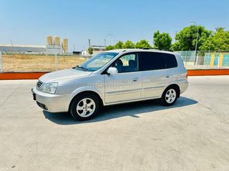 kia - carens 2.0 crdi ex