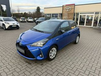 toyota yaris hybrid 1.5 vvt-i style selection