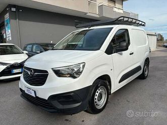 opel combo cargo 1.5d 75cv l1h1 essentia mt5