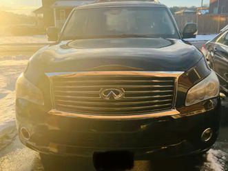 black infiniti qx56 suv