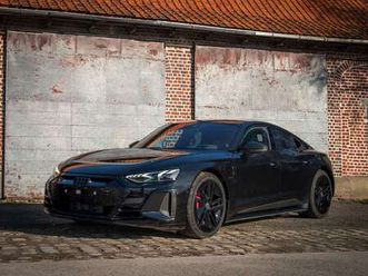 quattro | full carbon | pack 'vorsprung' | laser |