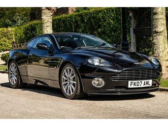 2007 aston martin vanquish s - 14,139 miles./
