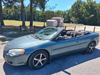 2005 chrysler sebring convertible **68k original miles/new tires!!**